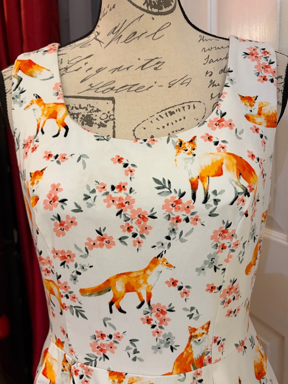 Y2K-Vintage IXIA ModCloth Fit-and-Flare Multicolor Floral Fox Print Dress - Picture 5 of 8